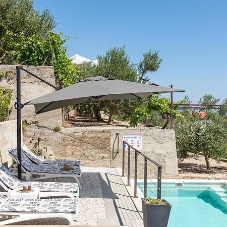 Waterview Apartments W Pool ميميتسا المظهر الخارجي الصورة